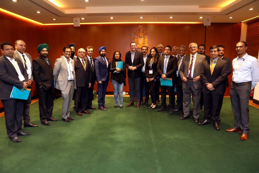 Vicroundtable.IndianLink