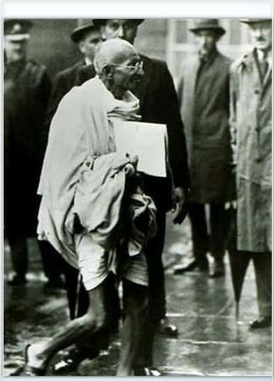 Gandhi1.Indian Link