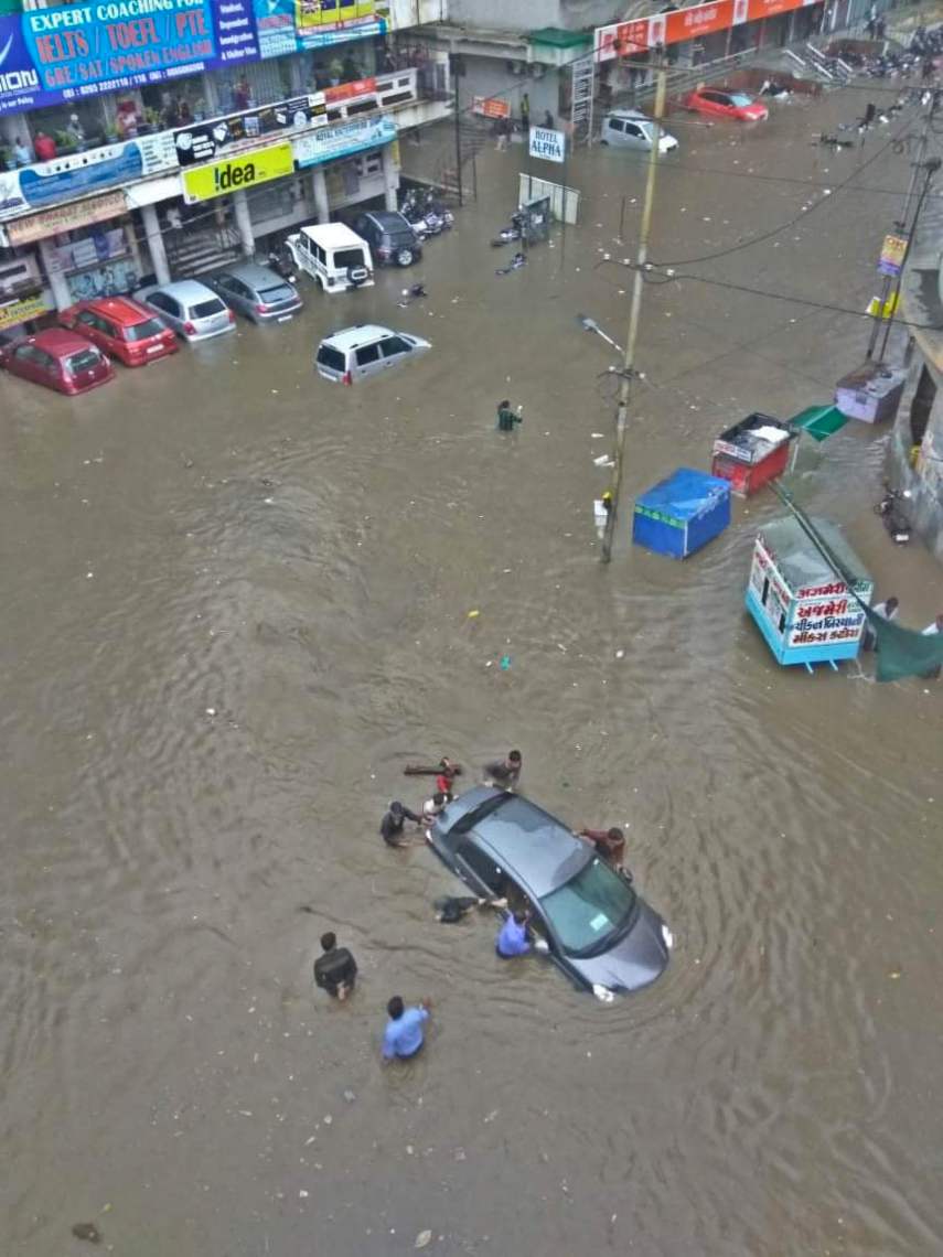 rains. indian link